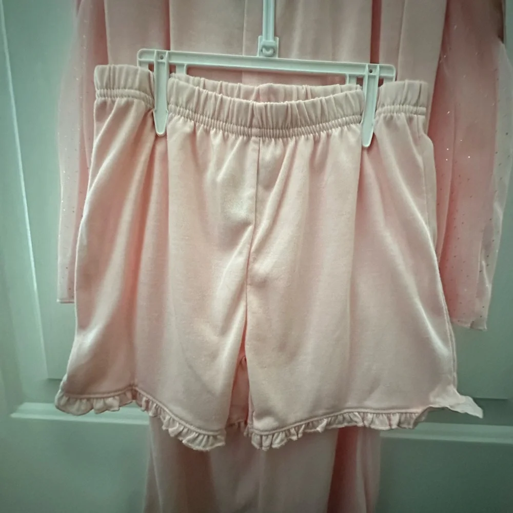 Carter’s Sleepwear Girls 3 Pc Pink Ruffled Sparkle Top, Pants, Shorts Set NWT